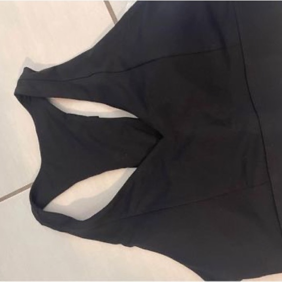NEW Fabletics sports bra- black size S - Picture 3 of 3